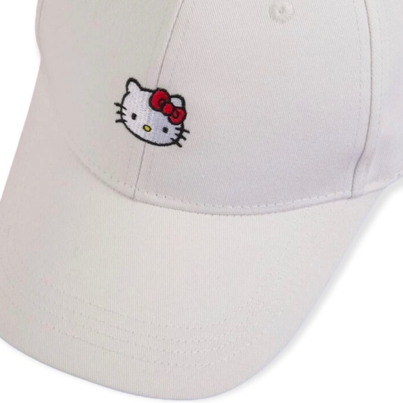 🆕Hello Kitty Embroidered Hat - Picture 2 of 5